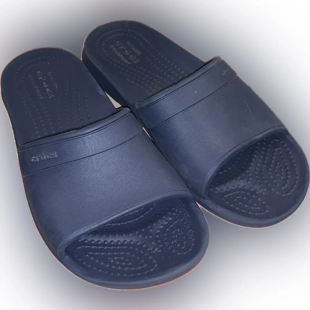 CROCS Dark Blue Navy Foam Lightweight Comfort Slides Sandals Junior 2 Beach Pool